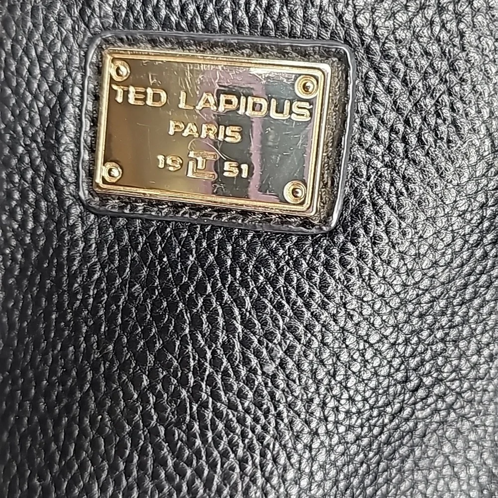 Ted Lapidus Paris leather black shoulder bag handbag includes coin purse